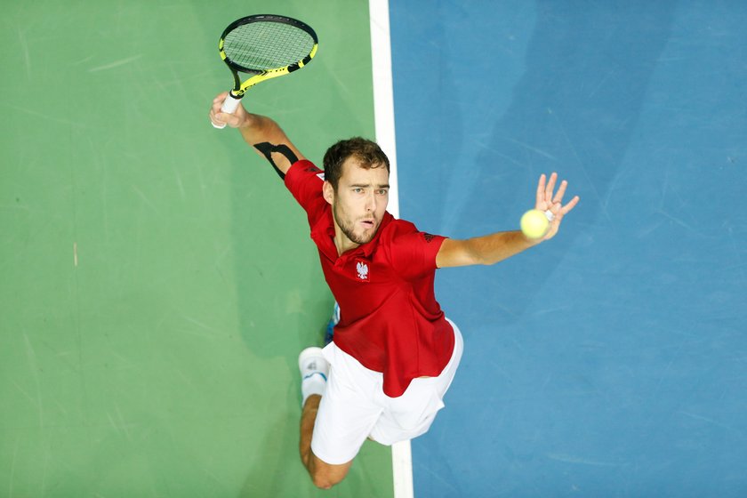 Janowicz lubi Francuzów... ogrywać