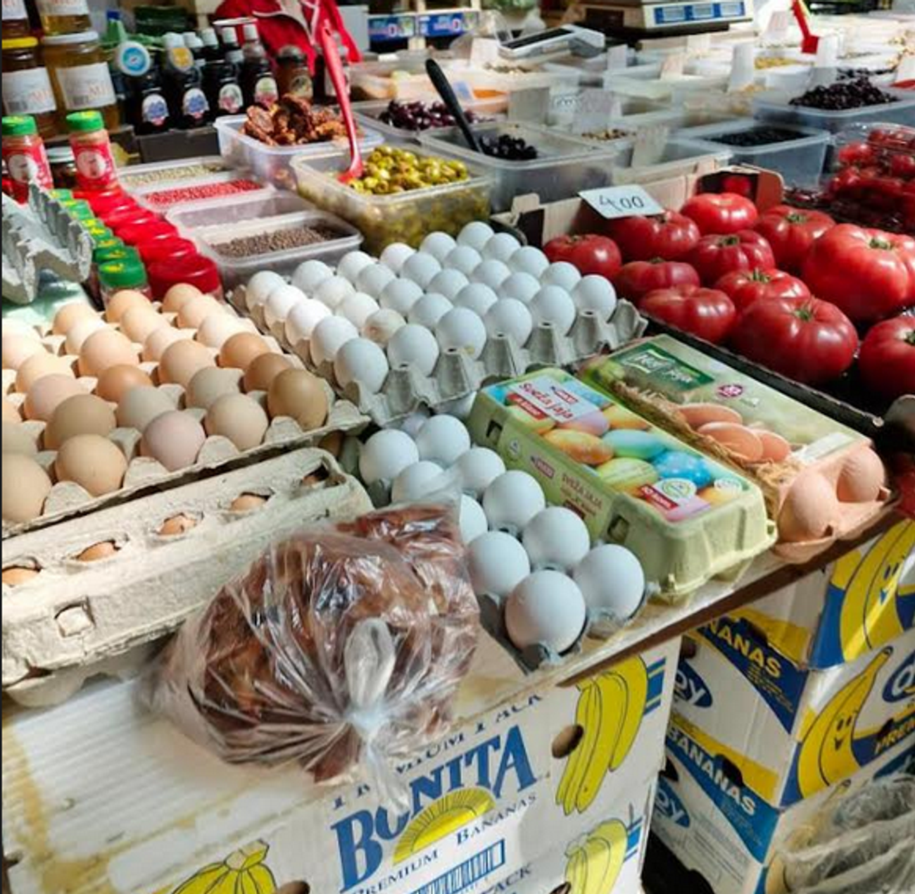 Novi trend i u Srbiji - iznajmi kokošku&#34;! Domaća jaja sve skuplja, šta nas čeka do Uskrsa?