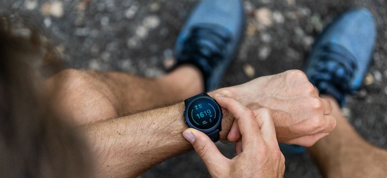 Przeszukanie biura u producenta smartwatchy. Podejrzenie zmowy cenowej. Komunikat UOKiK