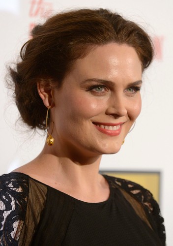 Emily Deschanel