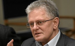 Polscy pisarze protestują przeciwko odwołaniu dyrektora Instytutu Książki. Wśród nich teść Andrzeja Dudy