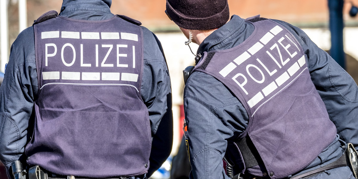 Niemieccy policjanci (zdjęcie ilustracyjne)