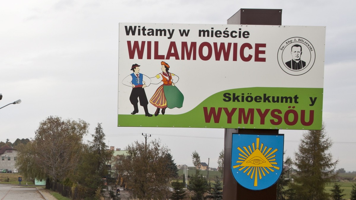 Wilamowice, 3-tysięczne miasteczko w połowie drogi między Oświęcimiem i Bielskiem Białą, jako jedyne w Polsce ma swój język – informuje "Rzeczpospolita".