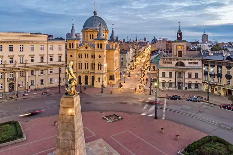 Łódź w pierwszej dziesiątce najlepszych miast do podróżowania solo 