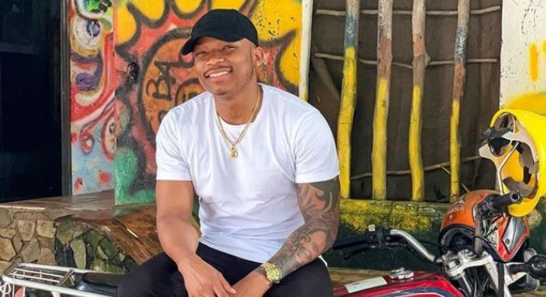 Otile Brown gifts his newly signed artiste a brand new car 