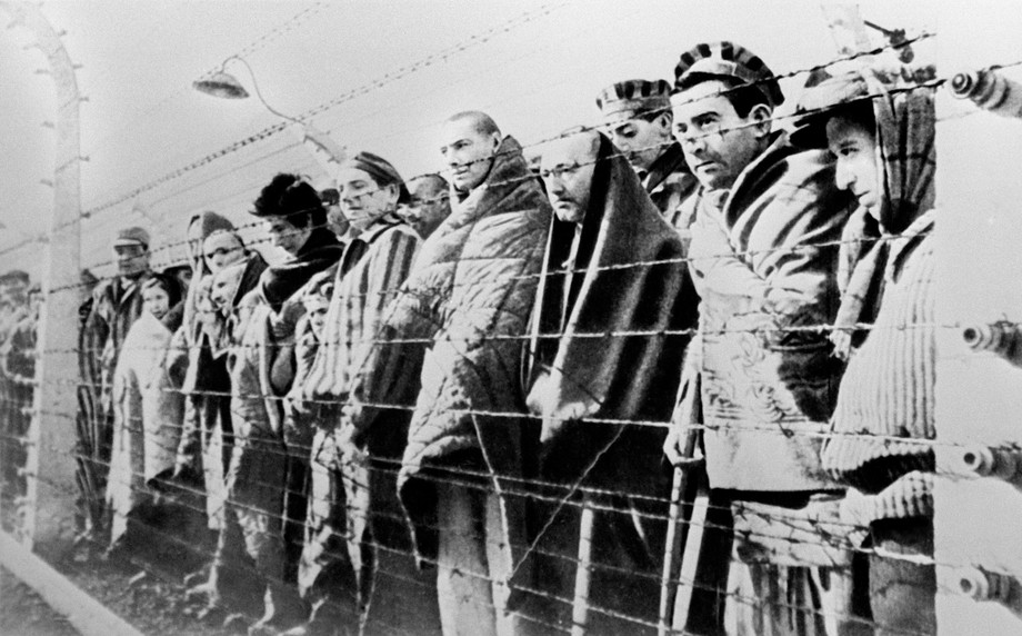 Kto Otworzył Pierwszy Obóz Koncentracyjne Na świecie Wyzwolenie Auschwitz. Zobacz, jak Sowieci wyzwalali Oświęcim [ZDJĘCIA
