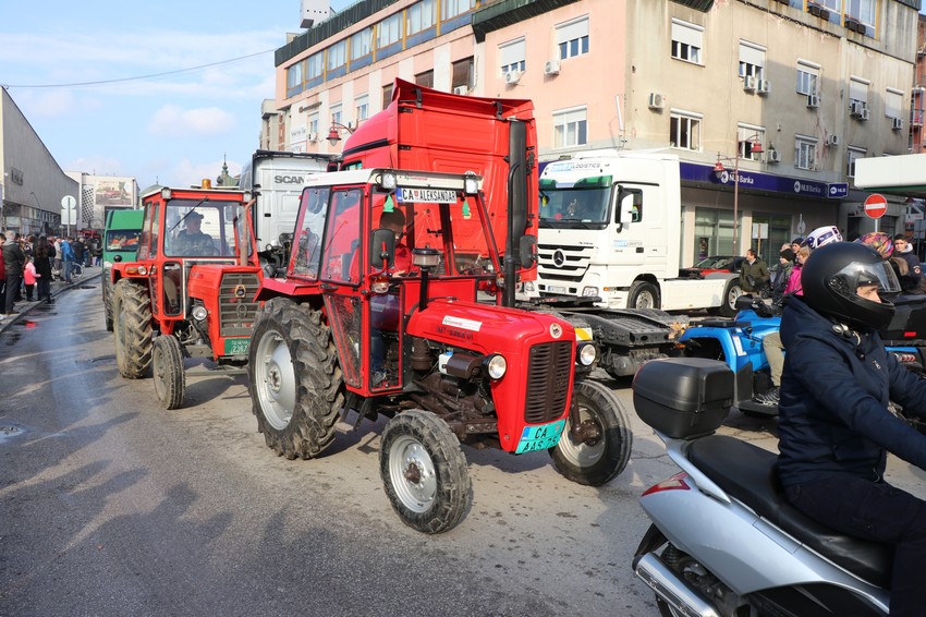 Gužva u saobraćaju nikome nije smetala