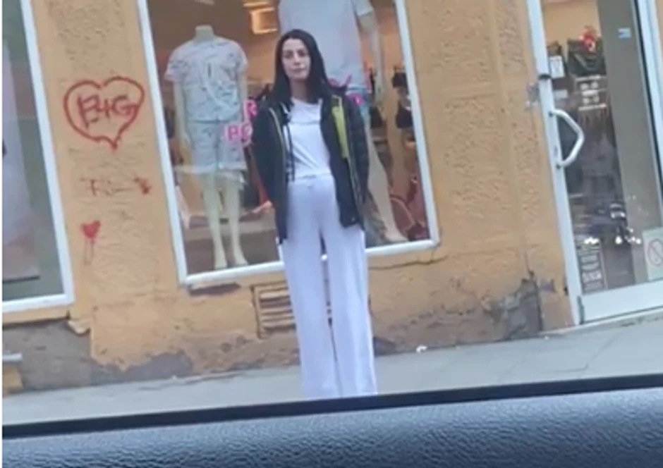 Tara Simov uskoro postaje majka