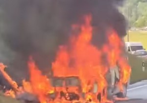 Zapalio se kombi