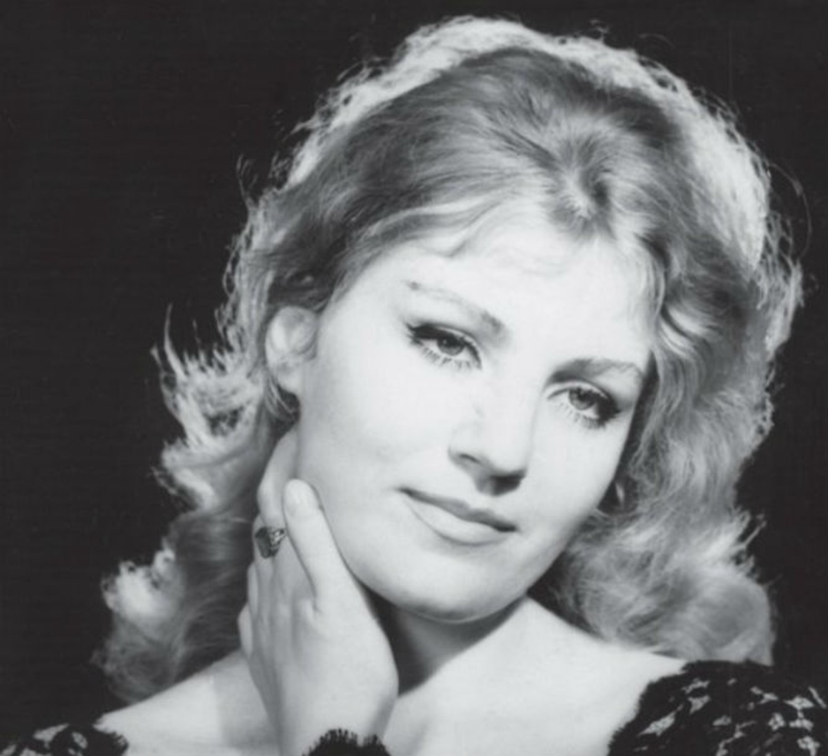 Anna German, fragment okładki ksiązki Marioli Pryzwan "Anna German o sobie"