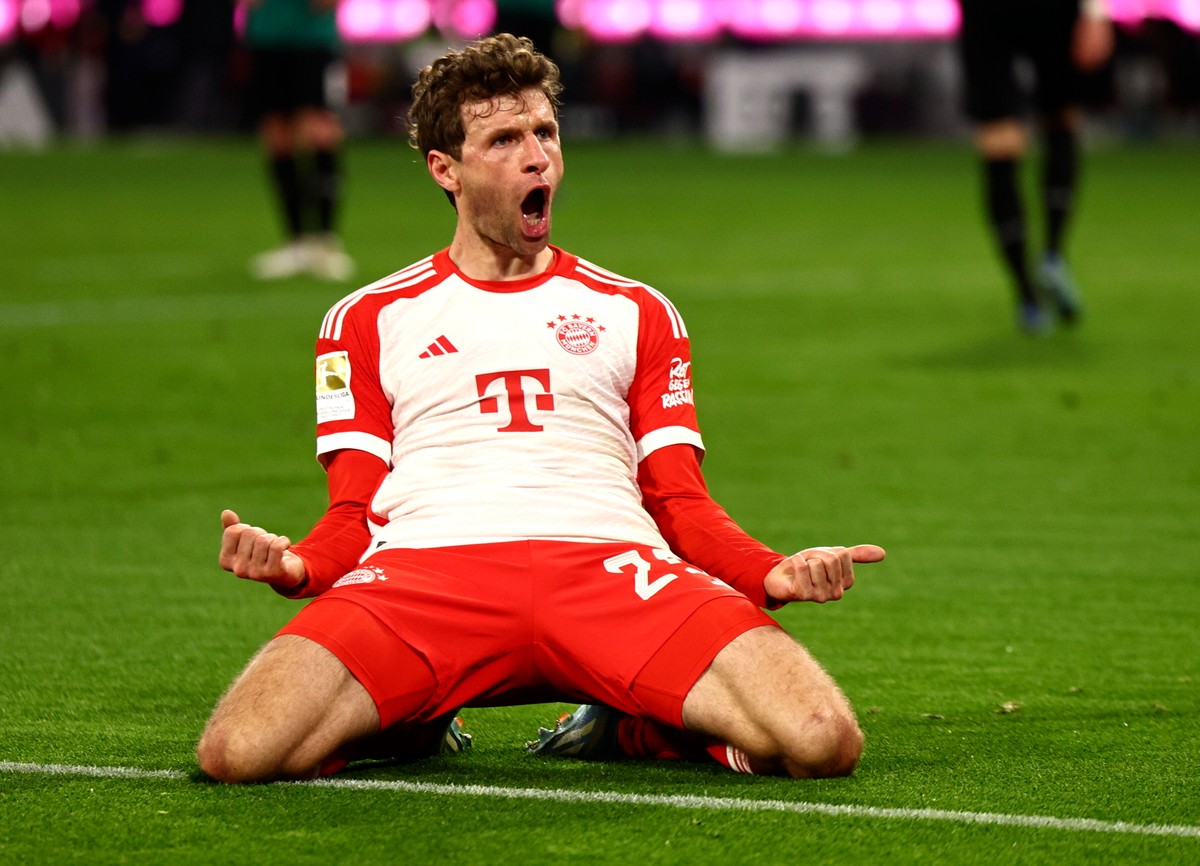 Thomas Mueller zostaje w Bayernie Monachium