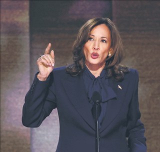 Harris sprzyja mapa. Jest faworytką [OPINIA]