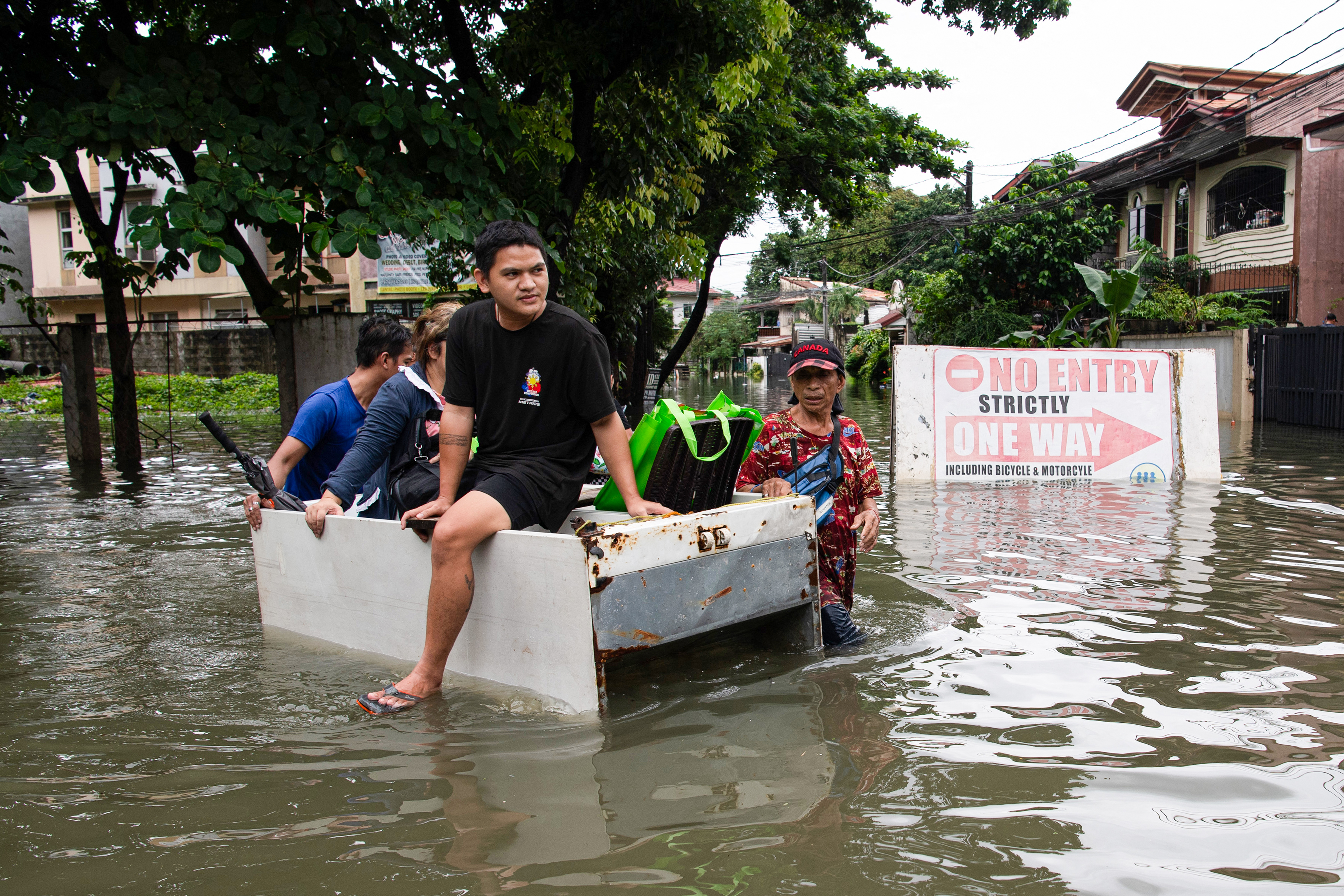 Filipinas: 30 muertos por monzón y ciclones tropicales
