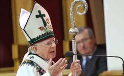 Dwóch kardynałów wyraziło wsparcie dla abp. Jędraszewskiego. 'Bronił prawdy i dobra oraz prawa Bożego'