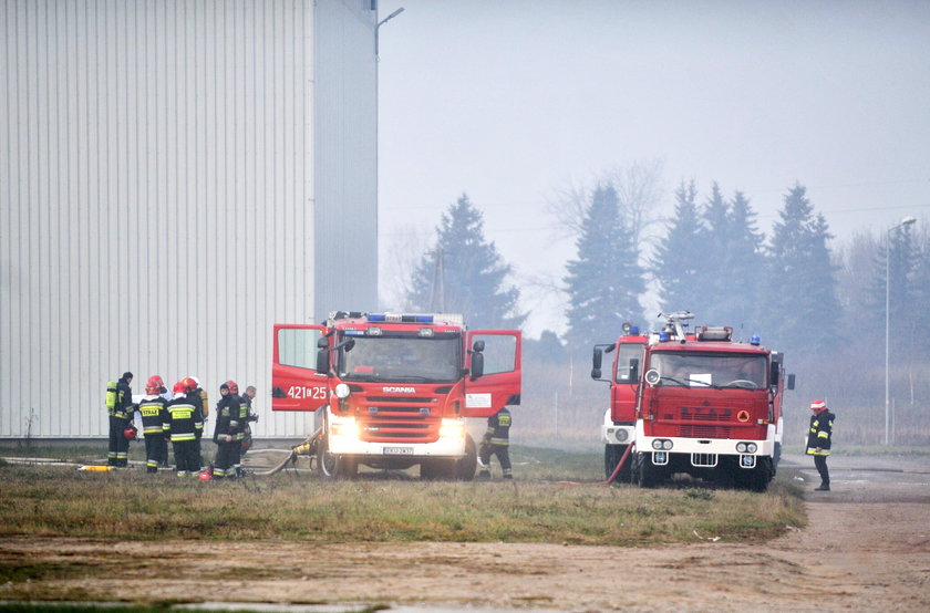 pożar mieszalni farb w Kutnie