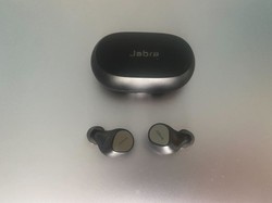 Jabra Elite 7 Pro. Duńska firma pokazała, jak się robi słuchawki bezprzewodowe