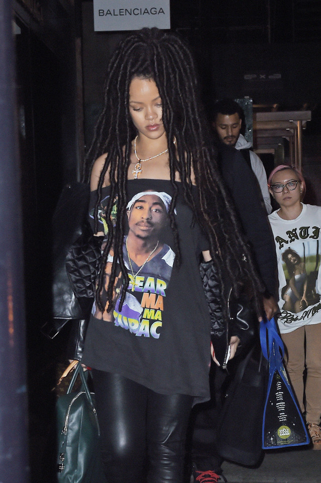 Rihanna zrobiła sobie dredy!