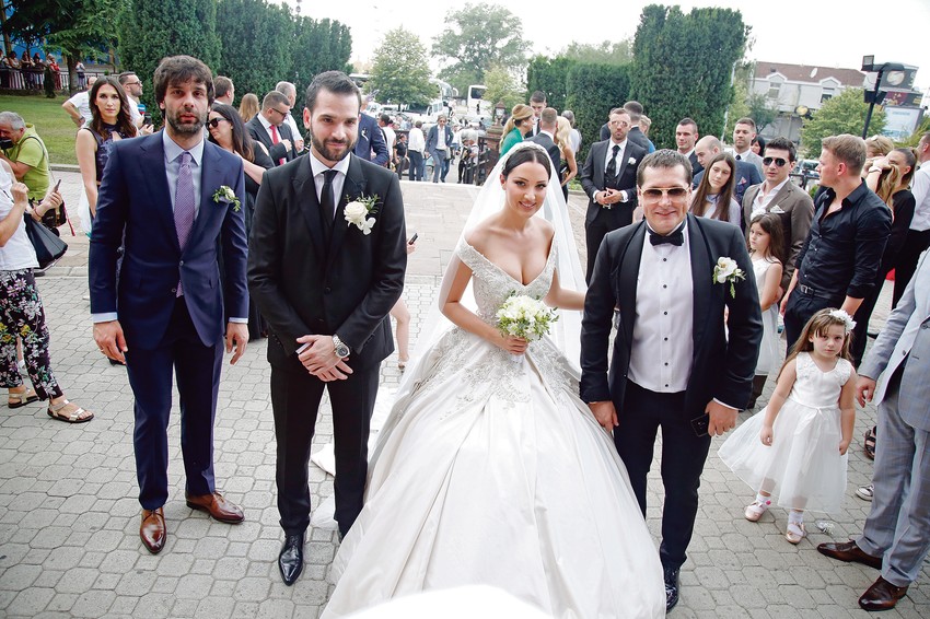 Aleksandra Prijović sa kumom Acom Pejovićem, Filip Živojinović sa kumom Milošem Teodosićem