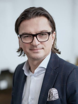 Tomasz Pyka,Chief Commercial Officer North&East Europe, DB Schenker