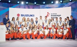 Medaliści III Igrzysk Europejskich Kraków-Małopolska 2023 nagrodzeni kluczykami do Suzuki!