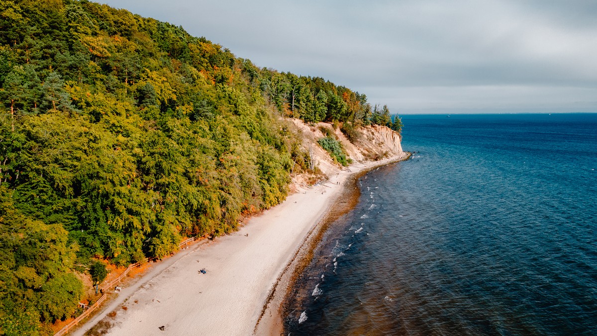 Przybędzie plaży w Gdyni. Rozpoczęto prace