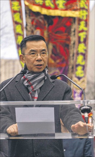 Chiny stawiają  na twarde negocjacje. Kontrowersyjny dyplomata ma budować stosunki z Europą