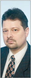 Paweł Sokołowski, menedżer w firmie BULL Polska, która wdrażała projekt e-karty