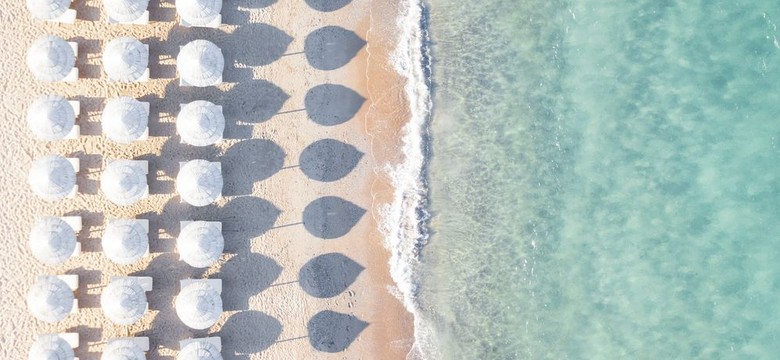 Sardynia czeka na turystów i białą strefę łagodnych restrykcji