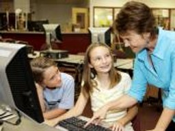 Szkoły językowe rosną w internecie