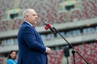 Sasin namawia do patriotyzmu gospodarczego. "Kupujmy polskie produkty, wspierajmy firmy"