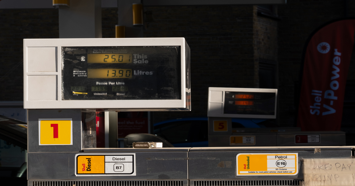 £2 a litre milestone as UK diesel hits record high, pushing a full tank ...