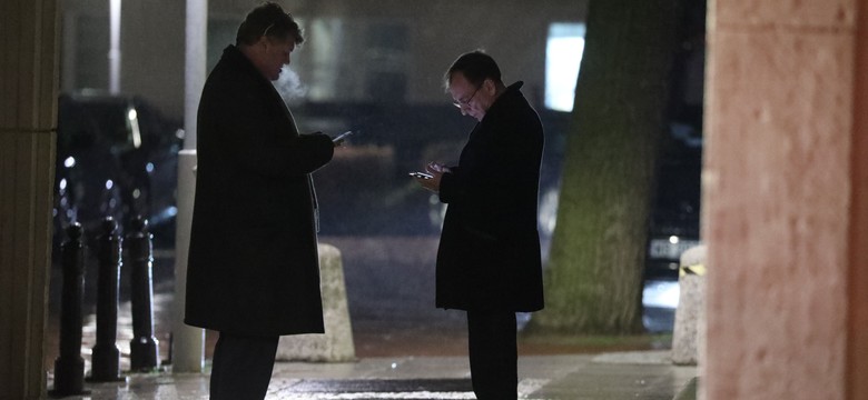 Zatrzymanie Kamińskiego i Wąsika. Prokuratura wciąż sprawdza, czy doszło do złamania prawa