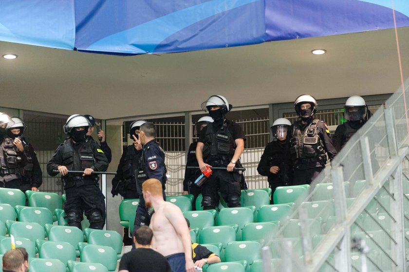 Legia Warszawa pozwie kibiców