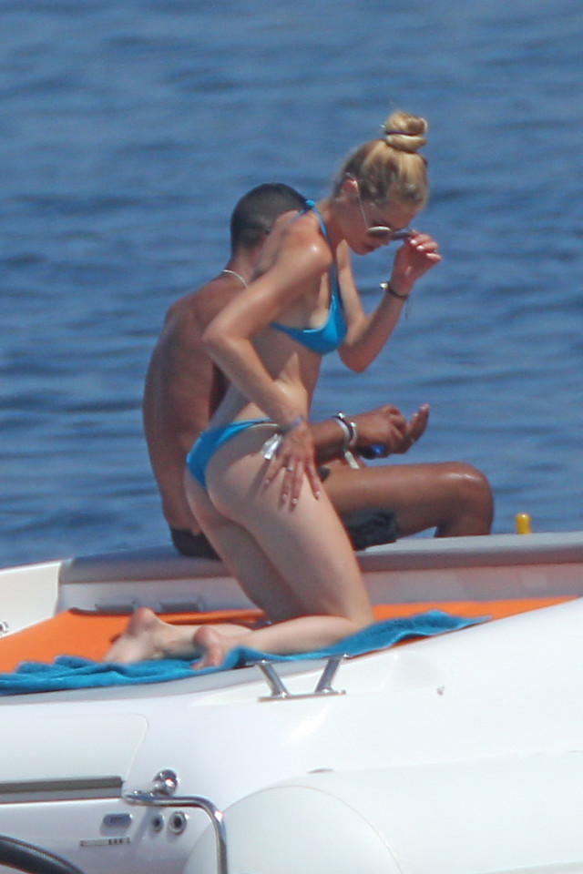 Doutzen Kroes w bikini na Ibizie