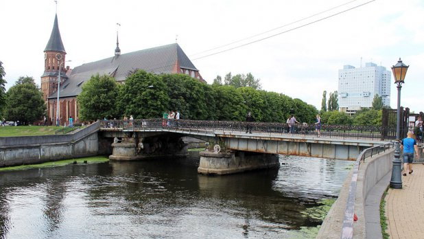Kaliningrad: Rośnie bezrobocie, turyści do Turcji, niebezpieczny gaz...