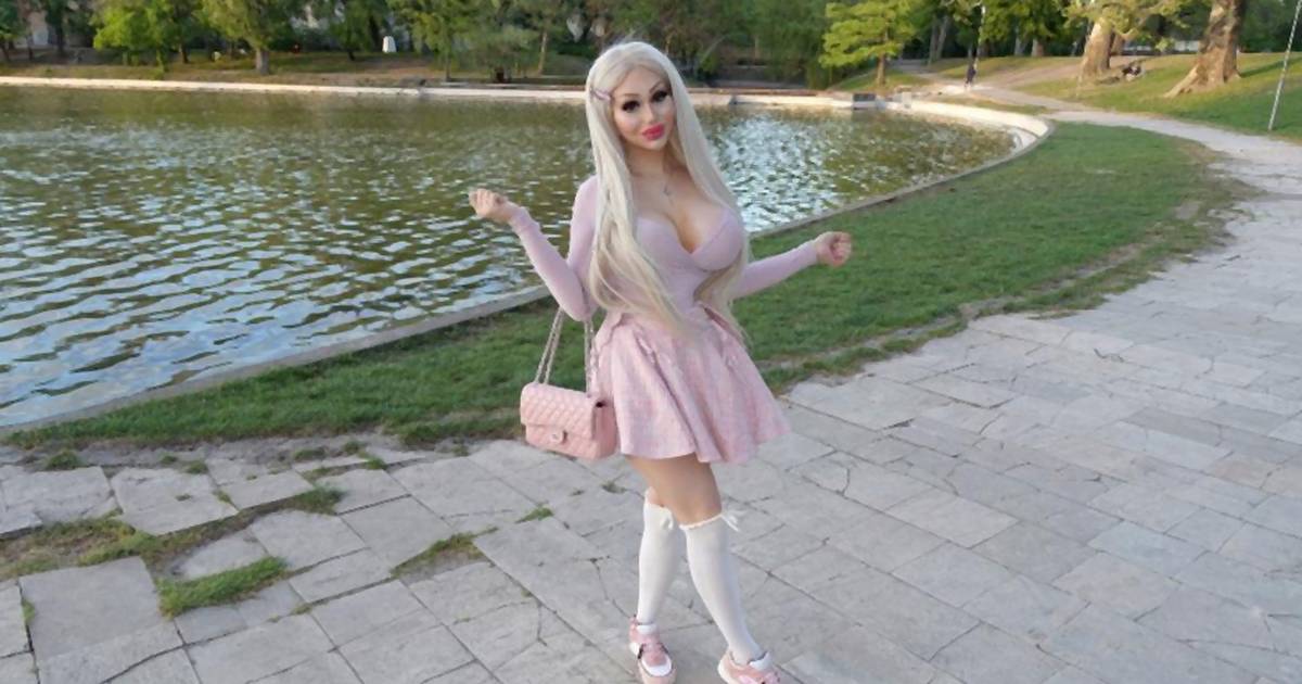 30 milliót költött plasztikára a magyar Barbie baba - Fotók - Noizz