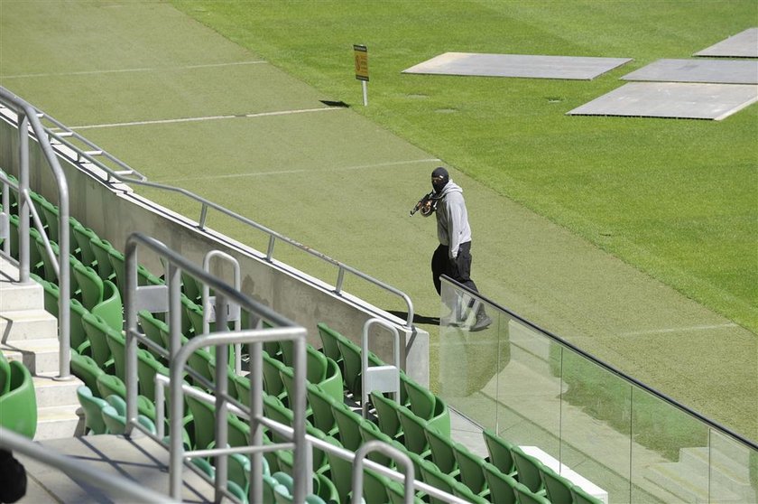 Atak terrorystyczny na stadionie