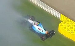 W bolidzie Roberta Kubicy zapalił się silnik. Polak wystartuje z alei serwisowej [WIDEO]