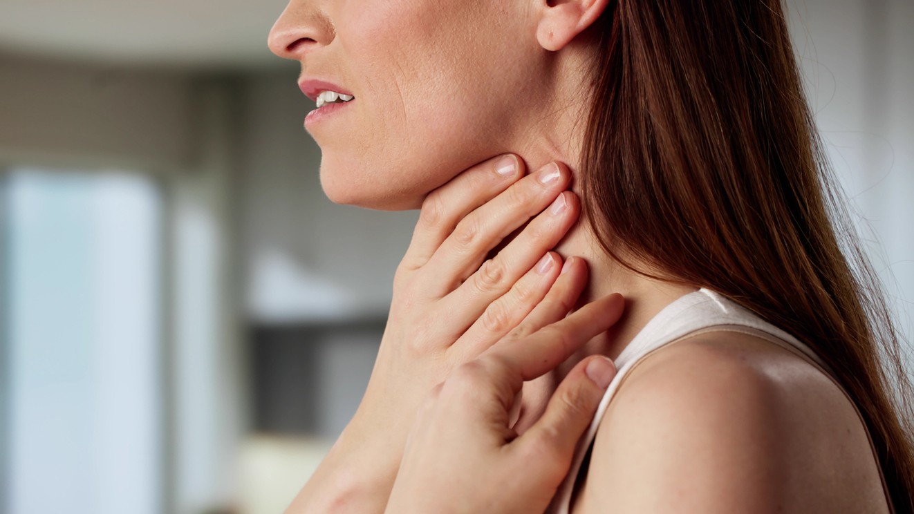 Ako si poradiť s bolesťou hrdla?