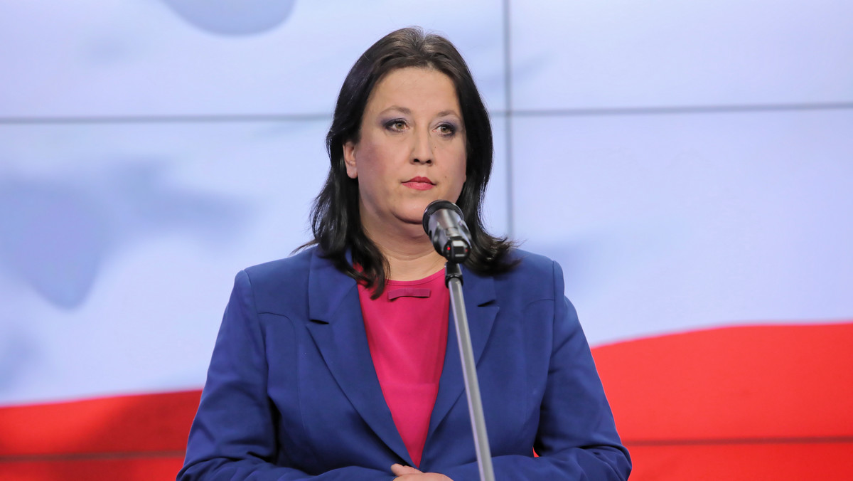Nie zajmujemy się wewnętrzną wojną o władzę w PO - powiedziała rzeczniczka PiS Anita Czerwińska, odnosząc się do informacji, że obecny szef Platformy Obywatelskiej Grzegorz Schetyna nie będzie ubiegał się o reelekcję.