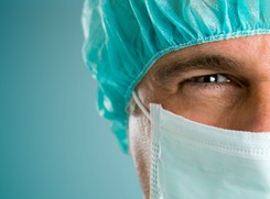 'Zlustrowali' lekarzy. Oto cała prawda o ich zarobkach