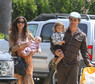 Matthew McConaughey i Camilla Alves z dziećmi w Malibu