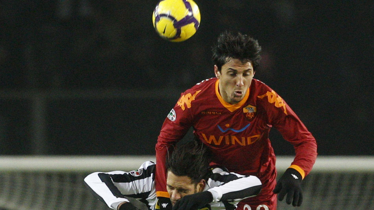 Obrońca AS Romy, Nicolas Burdisso został zawieszony na dwa mecze. Absencja Argentyńczyka spowodowana jest czerwoną kartką, jaką ujrzał w sobotnim starciu Serie A przeciwko Cagliari.