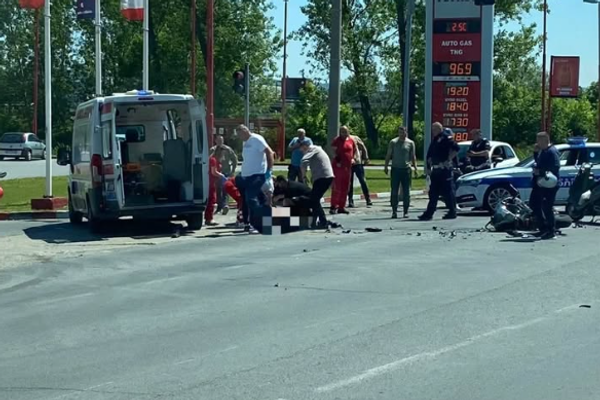 Takmičari jedu koprivu