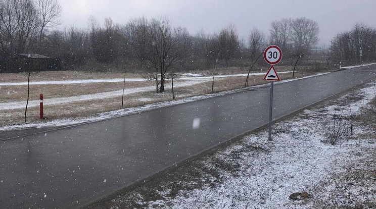 Márciusi havazás Szadán / Fotó: Blikk