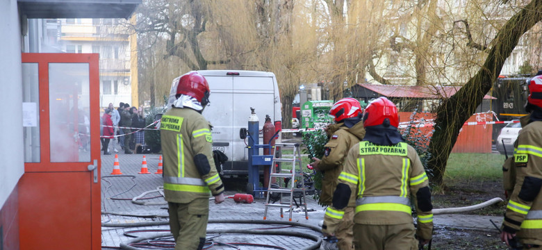 Świnoujście: W bloku eksplodował gaz, sześć osób rannych. Nowe informacje