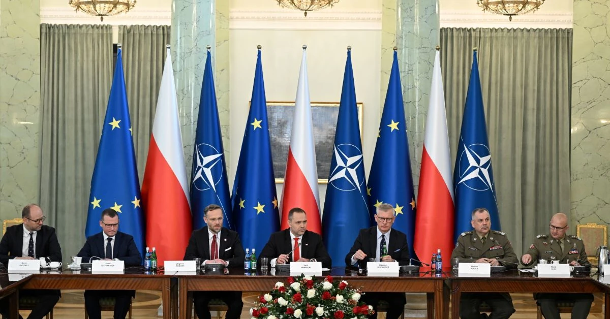 Rada Bezpieczeństwa Narodowego zebrała się po wtargnięciu dronów. Prezydent Nawrocki czeka na raport