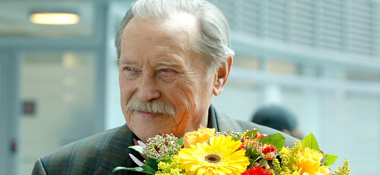 Był jedną z największych gwiazd PRL.  Z trzecią żoną przeżył 62 lata