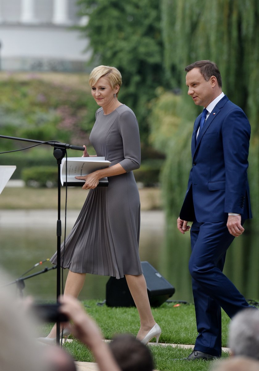 Para Prezydencka Andrzej i Agata Duda podczas inauguracji akcji Narodowe Czytanie