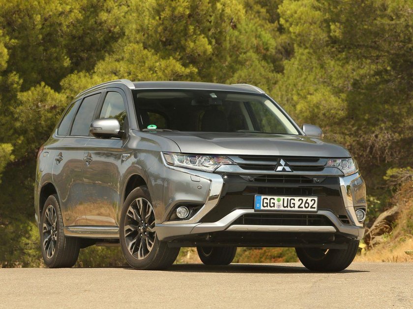 Mitsubishi Outlander.